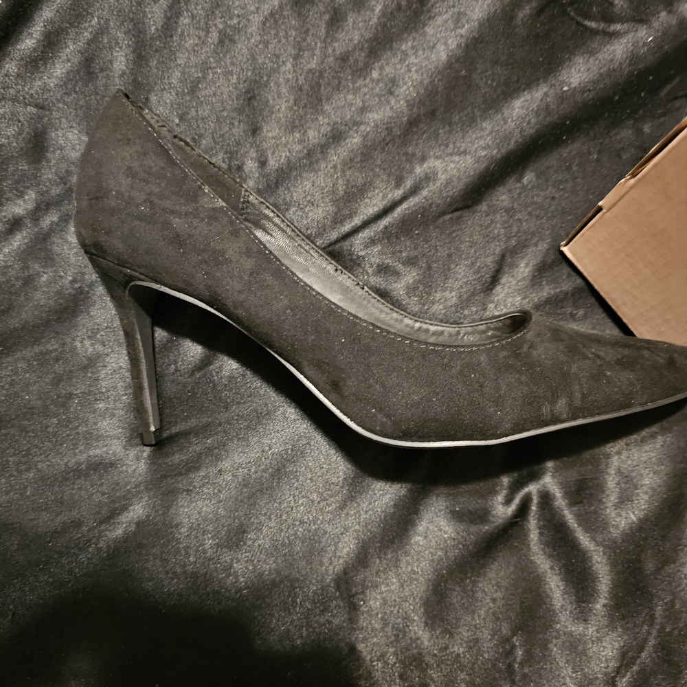JustFab Classic Black Heels